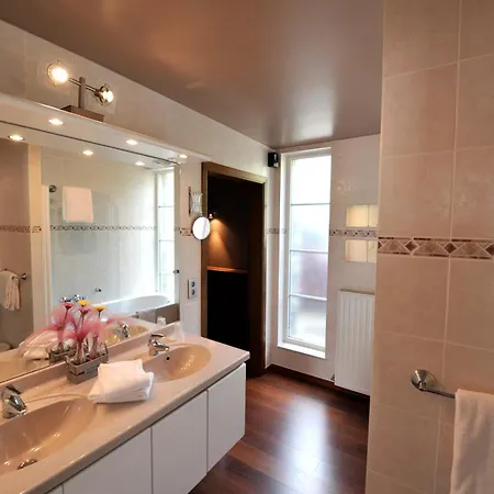 Le Charme De La Semois