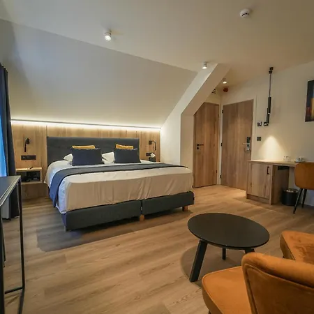 Le Charme De La Semois Hotel