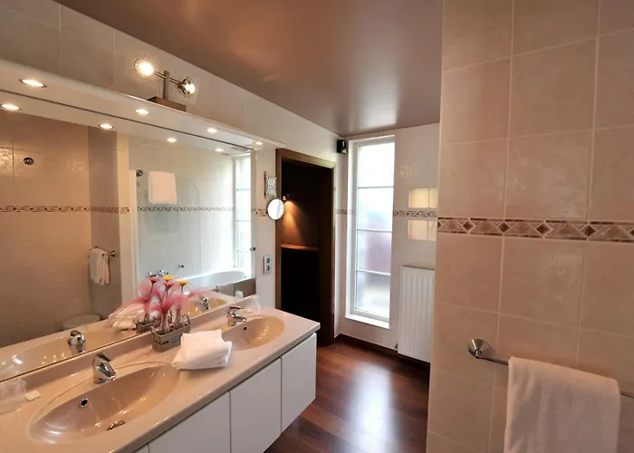 Le Charme De La Semois