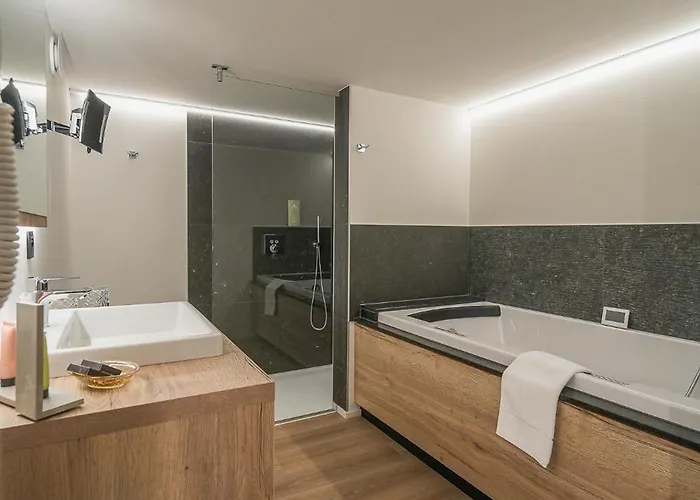 Hotell Le Charme De La Semois Alle