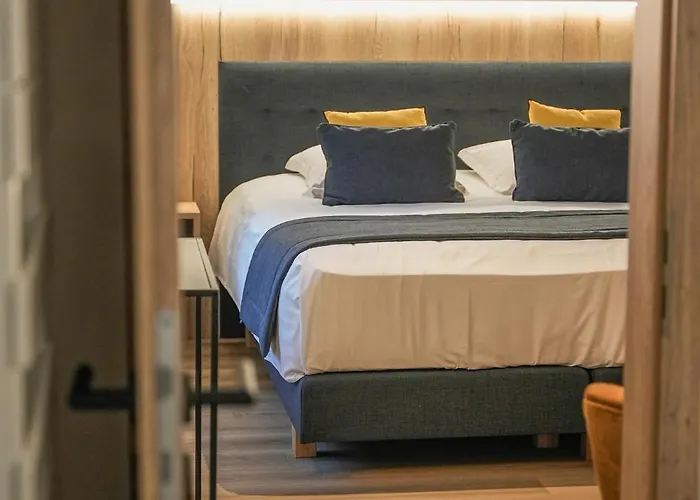 Le Charme De La Semois Hotell 3*