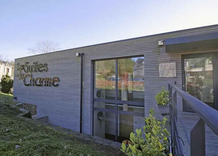 Le Charme De La Semois Hotell 3*