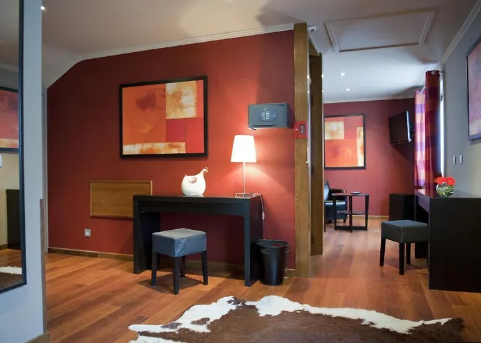 Hotel Le Charme De La Semois Alle