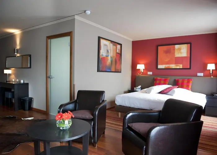 Hotel Le Charme De La Semois Alle