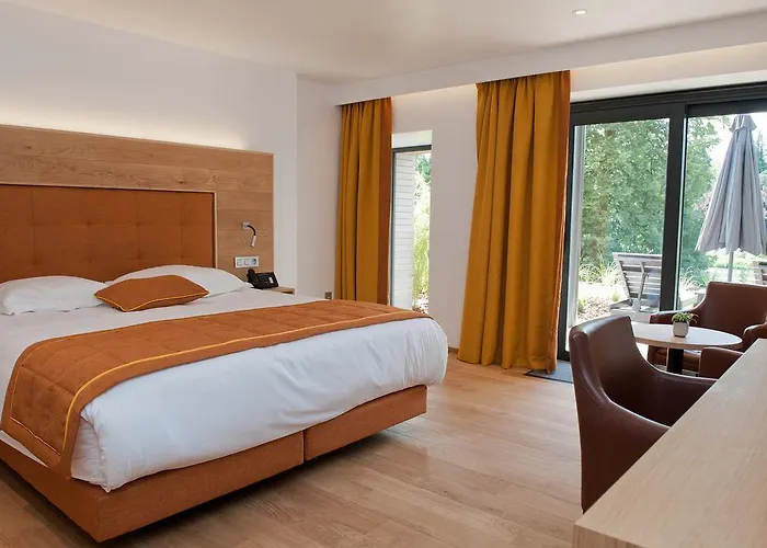 Hotel Le Charme De La Semois